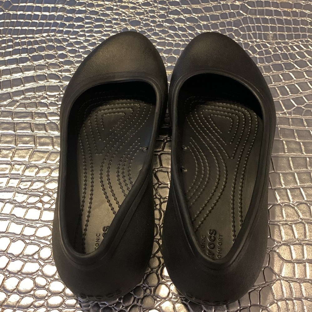 CROCS Black Women's Flats - Picture 3 of 6